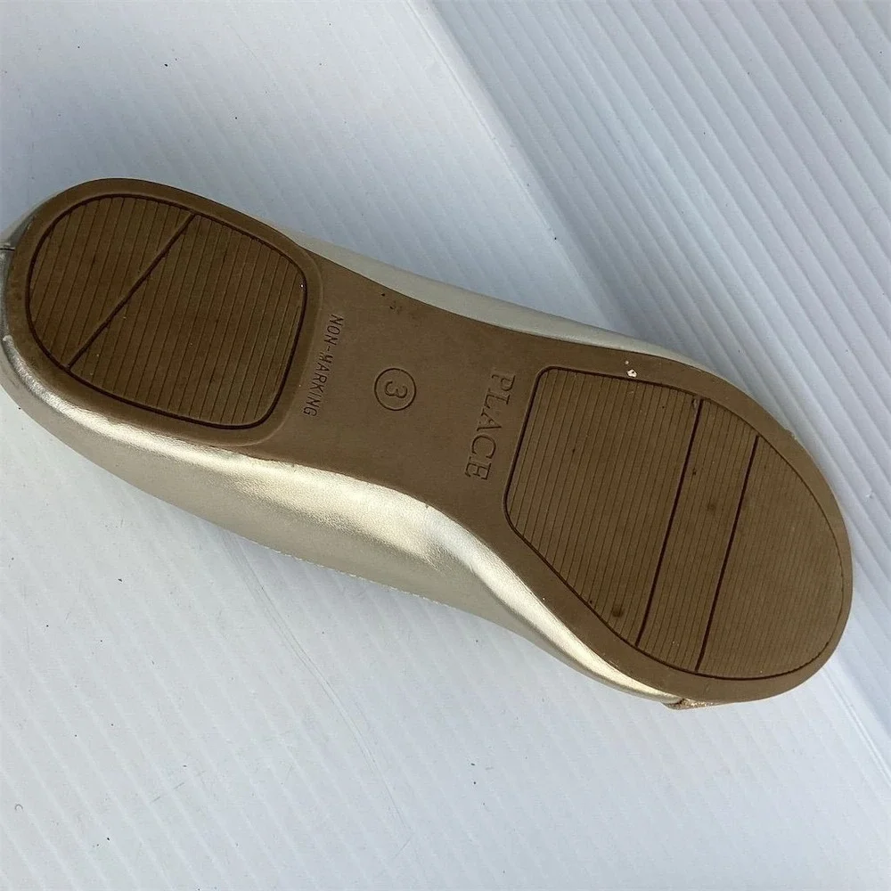 The Children's Place‎ Girls Gold Glitter Ballet Flats Size 3 Casual